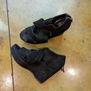 Eileen Fisher black suede platform sandal, size 9